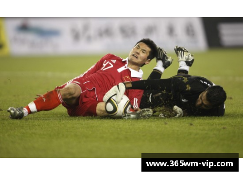 球员床战:足球场外的秘密交锋 球员床战:足球场外的秘密交锋